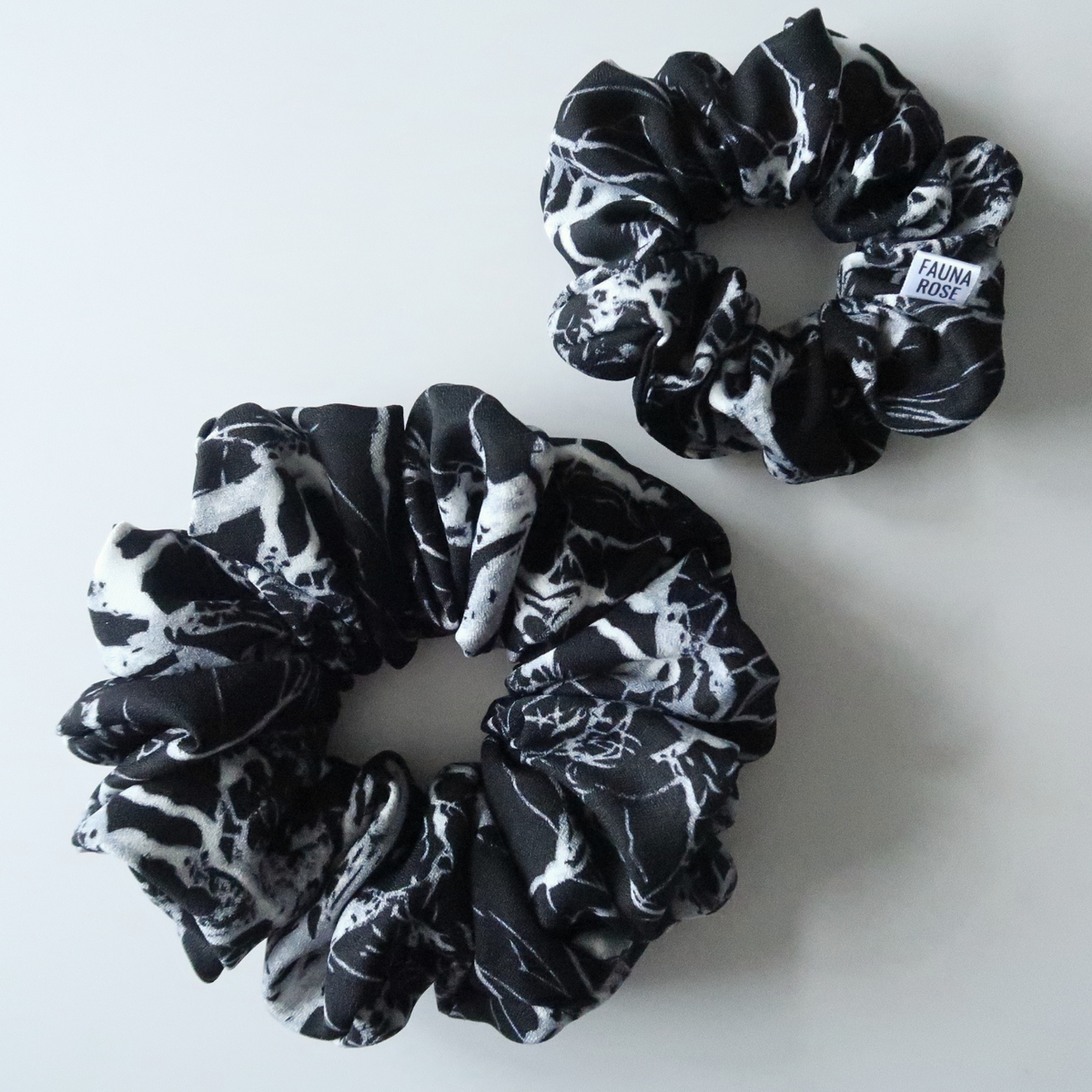 Indra Scrunchie XL + Mini