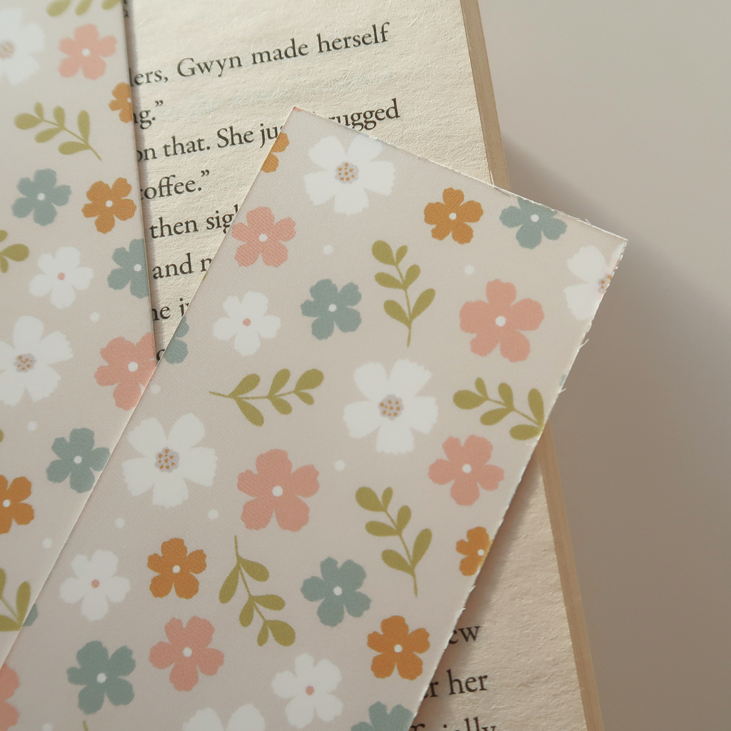 Ditsy Flowers Bookmark