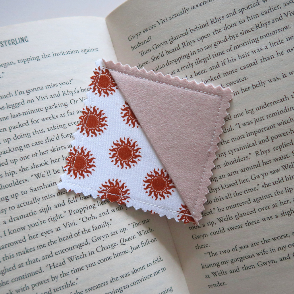 Mixed Neutrals Corner Bookmarks