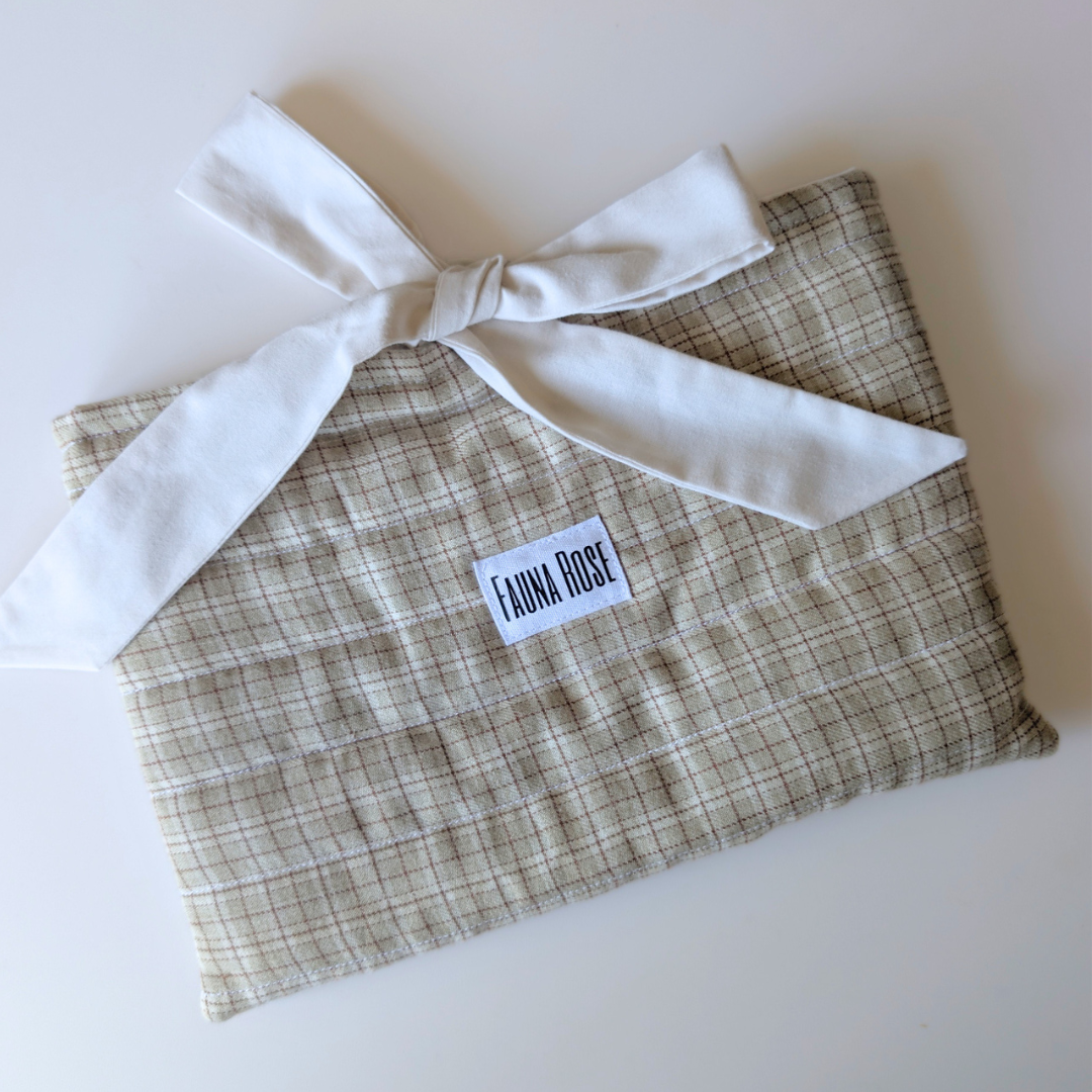 Cream Check Book Sleeve - Medium