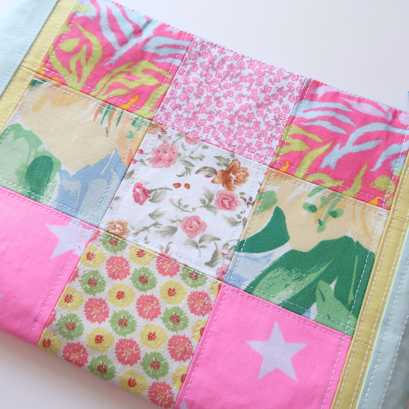 Casey - Large Patchwork Zipper Pouch
