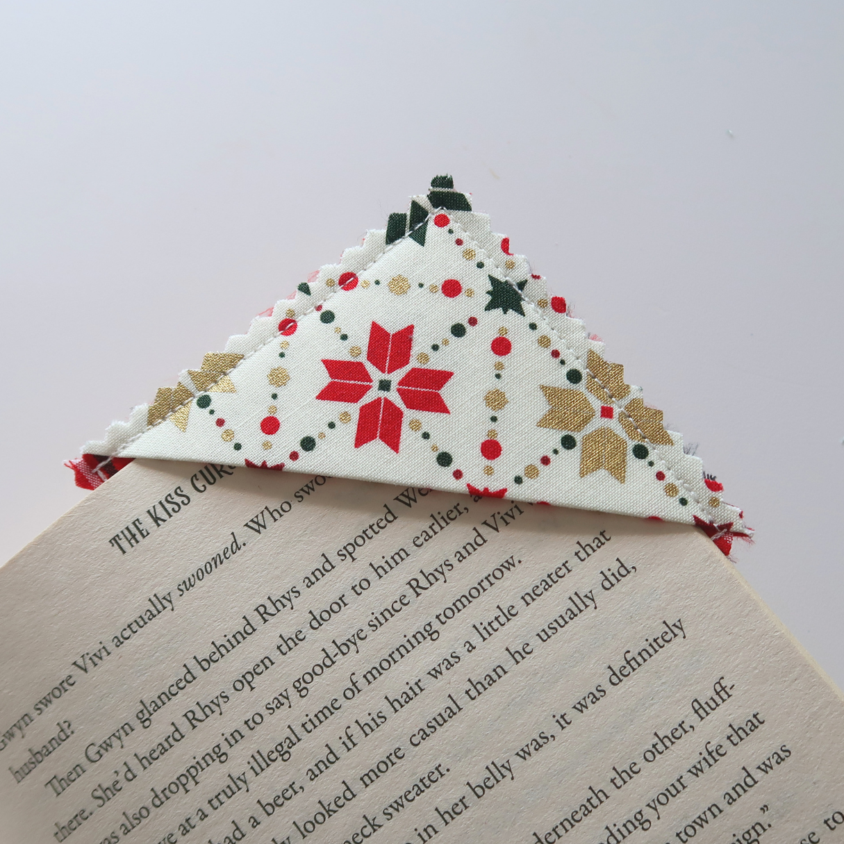 Christmas (3) Corner Bookmarks