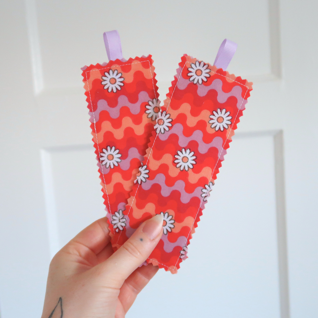 Retro Wiggly Fabric Bookmark