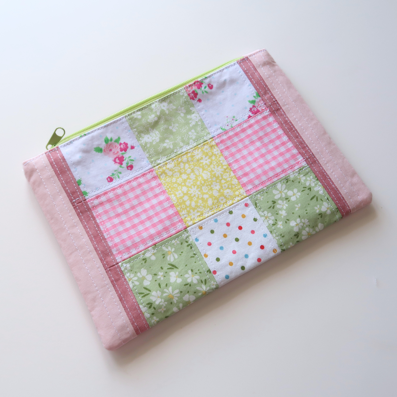 Jolene - Small Patchwork Zipper Pouch