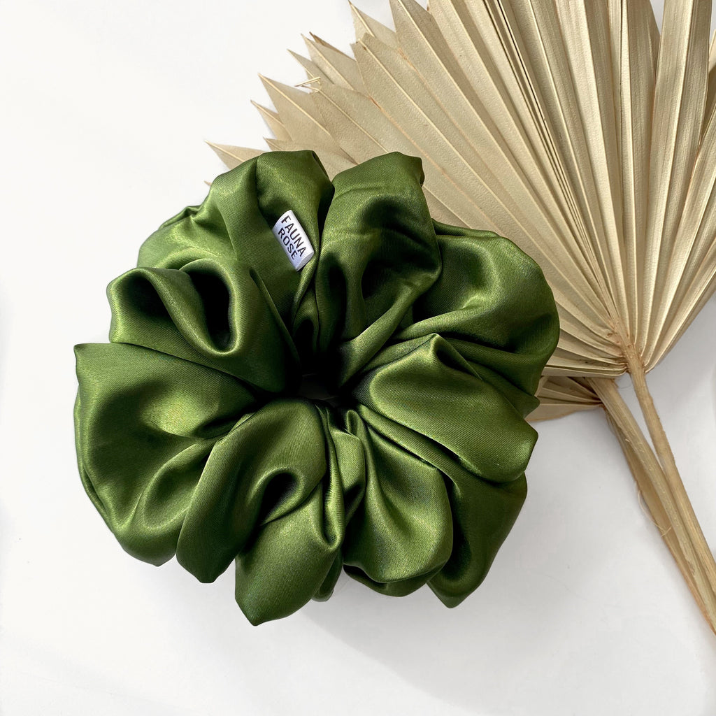Olive Scrunchie XL + Mini