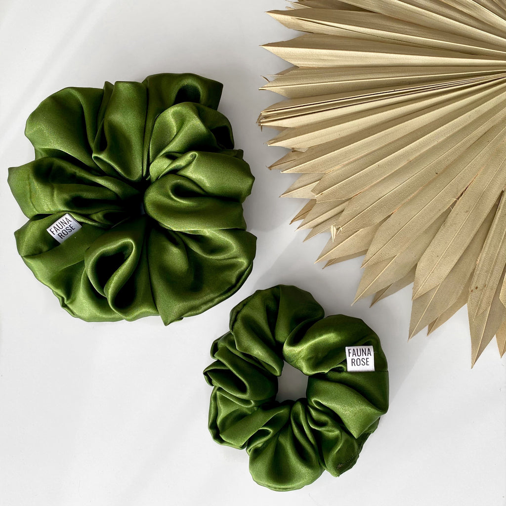 Olive Scrunchie XL + Mini